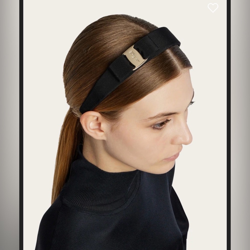 NEW- Salvatore Ferragamo🌼Black Vara Bow🎀🖤 Velvet Headband🔥Authentic🥳🥳❌❌